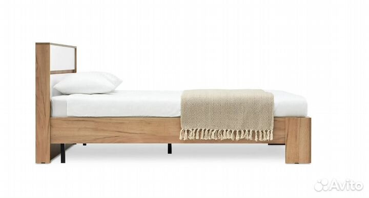 Кровать Ирма 1.6 м белый / дуб крафт золото