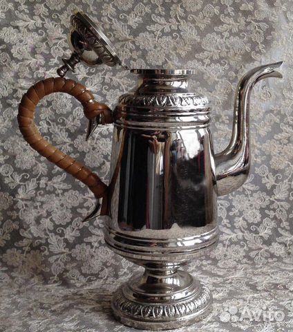 Антикварный чайник. Старинный чайник