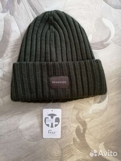 Шапка женская вязаная