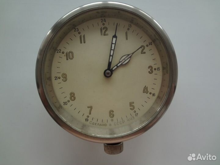 Часы корабельные