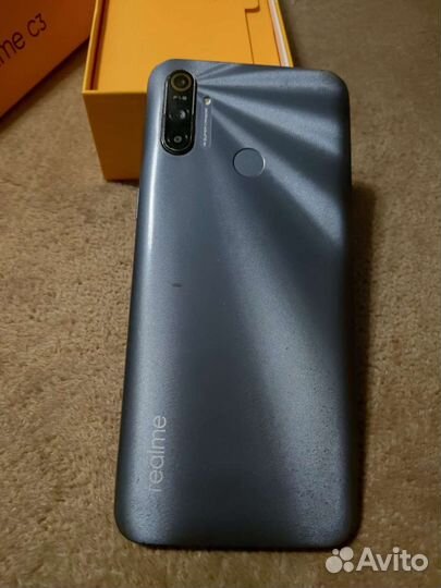 Realme c3