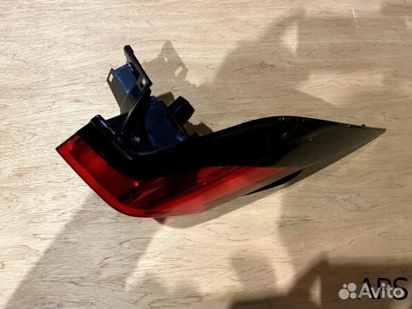 Фонарь в крыло правый Тойота рав 4 ха 50 новый