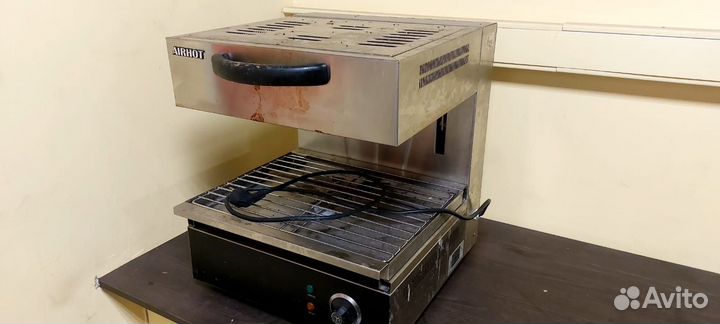 Гриль, жарен поверхность