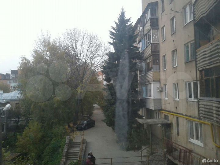 2-к. квартира, 80,5 м², 3/5 эт.