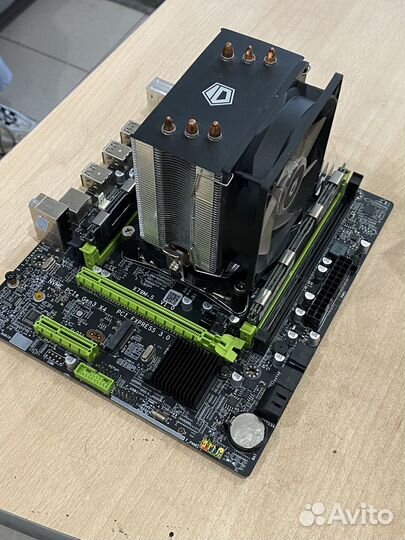 Комплект Xeon 2670 + материнская плата + 8Gb