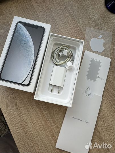 iPhone Xr, 128 ГБ