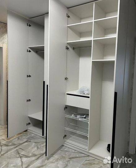 Шкаф прихожая