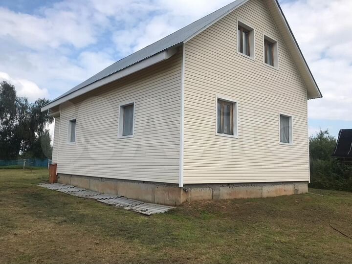 Дом 180 м² на участке 15 сот.