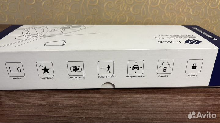 Зеркало заднего вида с видео регистратором