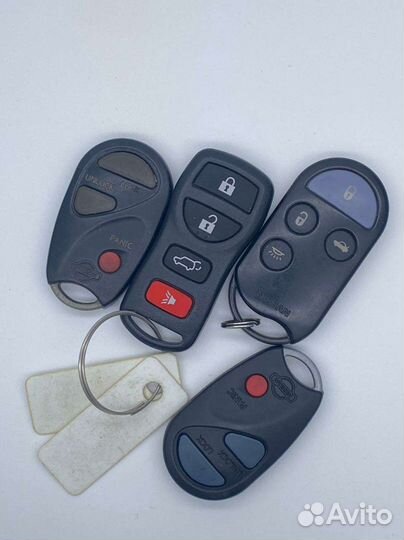 Брелок Ниссан Nissan штатный оригинал