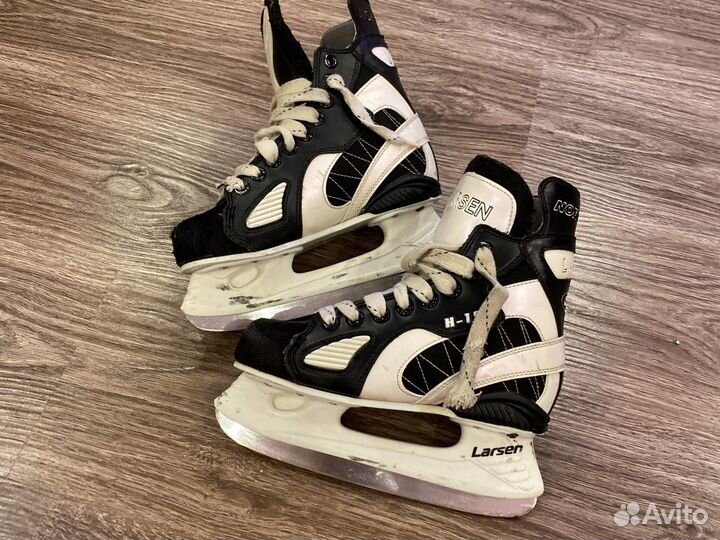 Коньки Larsen р.36