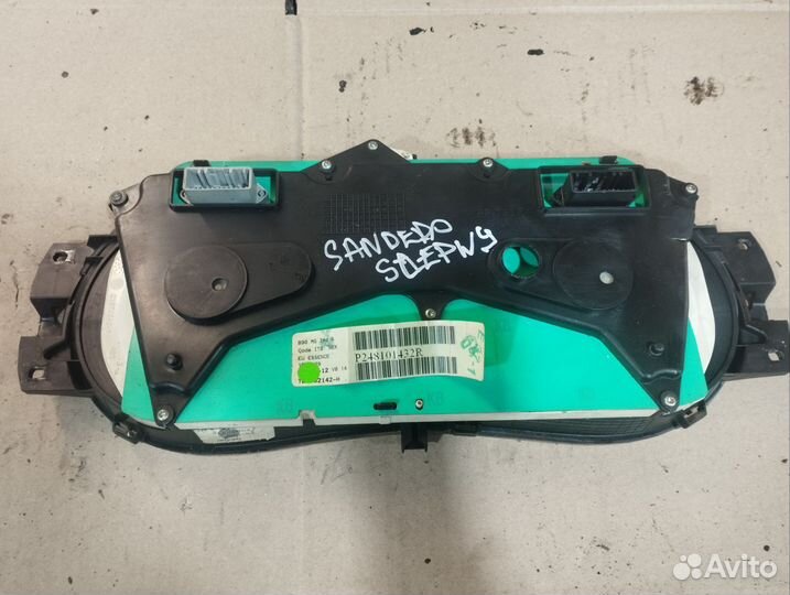 Щиток приборов Renault Sandero 1 Stepway