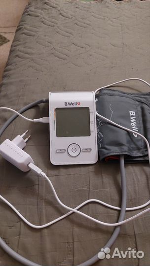 Продаю тонометр фирмы B.Well MED-55
