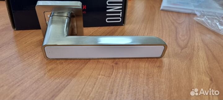 Дверные ручки межкомнатные Punto