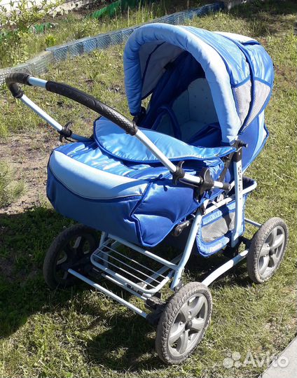 Продаю детскую коляску