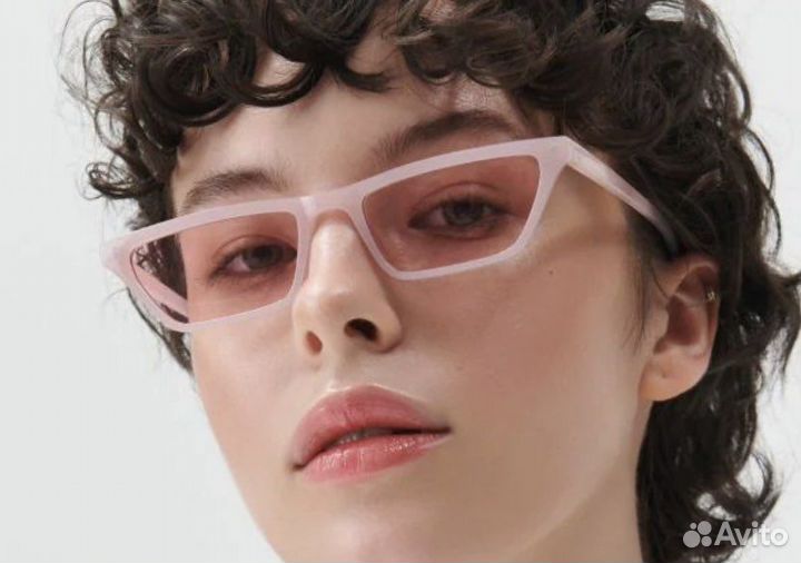 Очки розовые в идеале