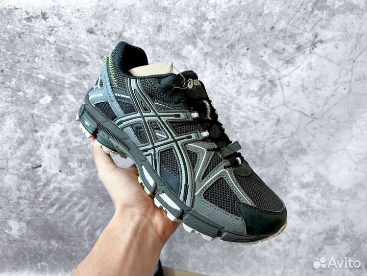 Кроссовки Asics надежные