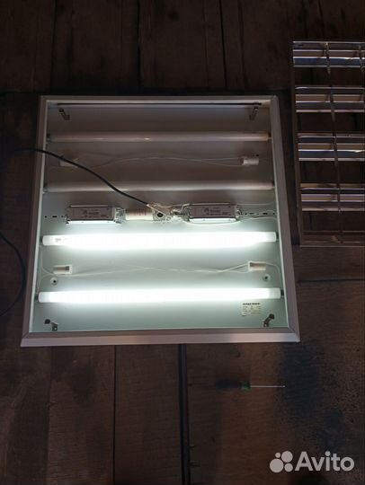 Светильник потолочный