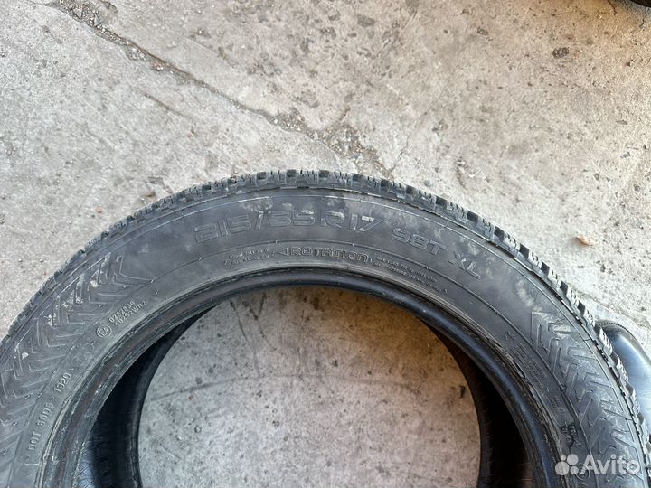 Nokian Tyres Hakkapeliitta 8 215/55 R17 98T