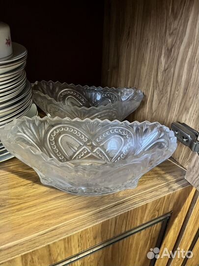 Хрустальные вазы, фужеры, вазы, стопки