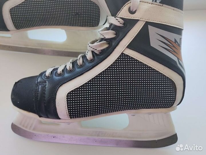 Коньки хоккейные барс 42 размер