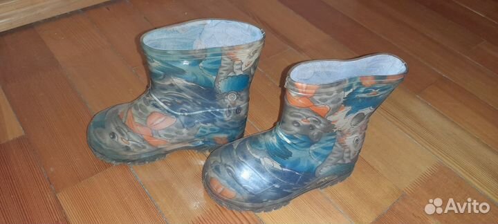 Резиновые сапоги