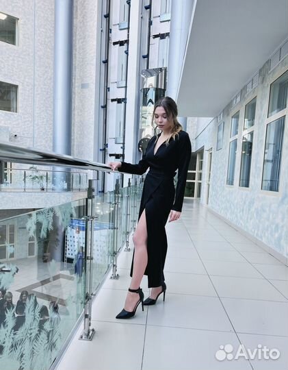 Платье женское