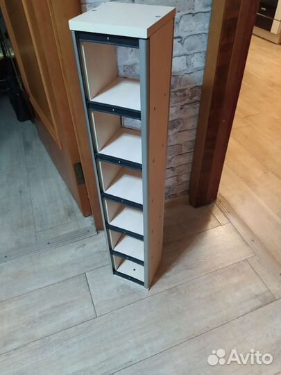 Стойка. Подставка для CD-дисков. Ручная работа