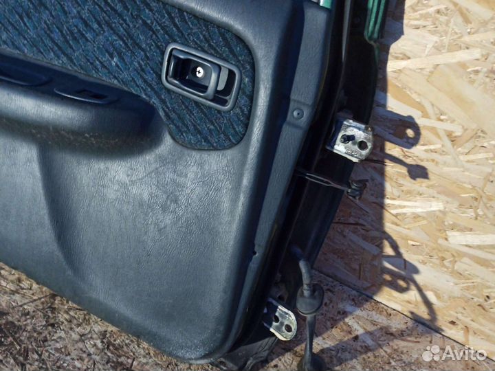 Дверь задняя левая в сборе nissan almera N15