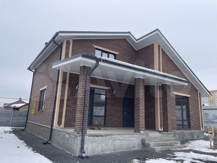 Дом 167 м² на участке 6 сот.