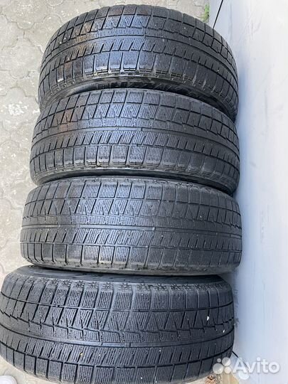 Bridgestone Blizzak Revo GZ 215/60 R16 95S