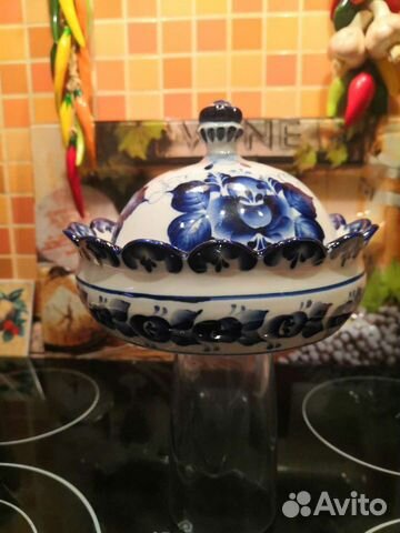 Конфетница, масленка, ваза