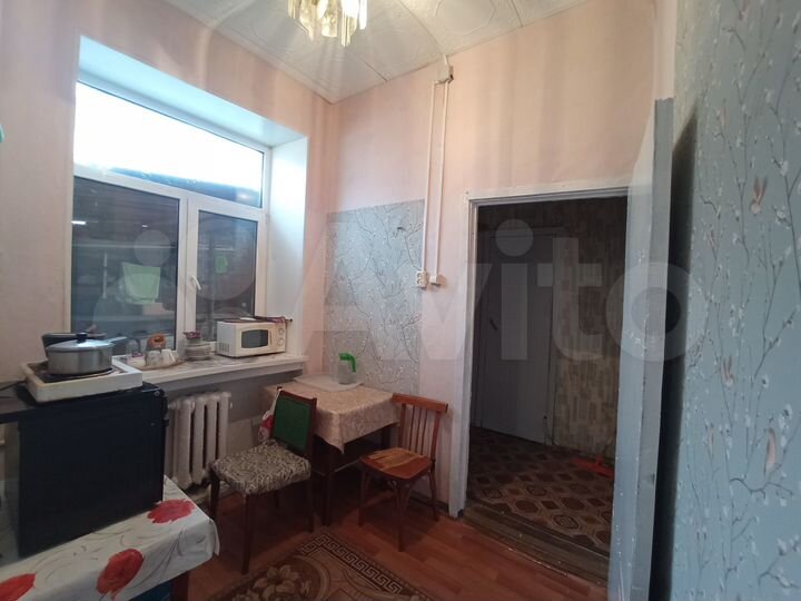 Комната 30,5 м² в 1-к., 1/2 эт.