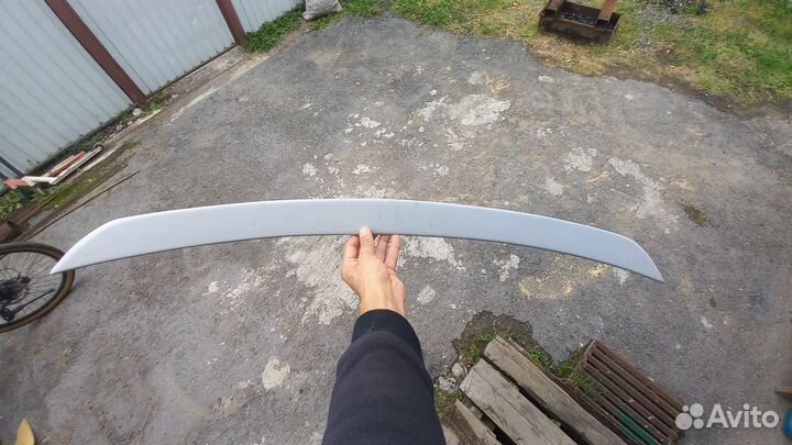 Спойлер toyota premio