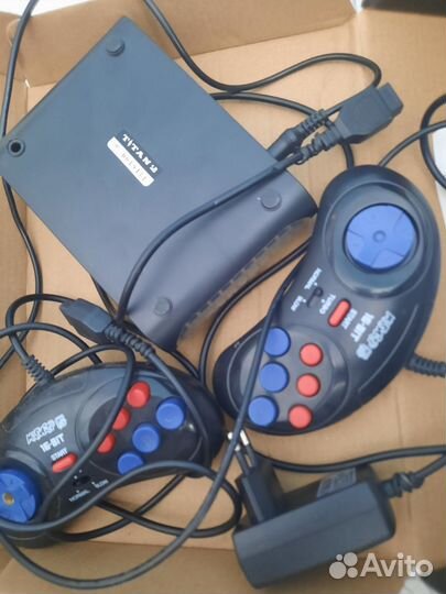 Игровая консоль titan 2