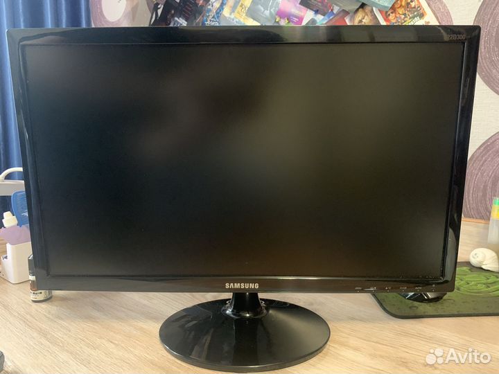 Монитор Samsung S22D300NY
