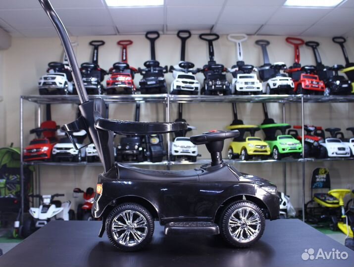 Толокар каталка Rivertoys JY-Z06 BMW