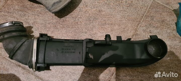 Впускной патрубок мерседес w202