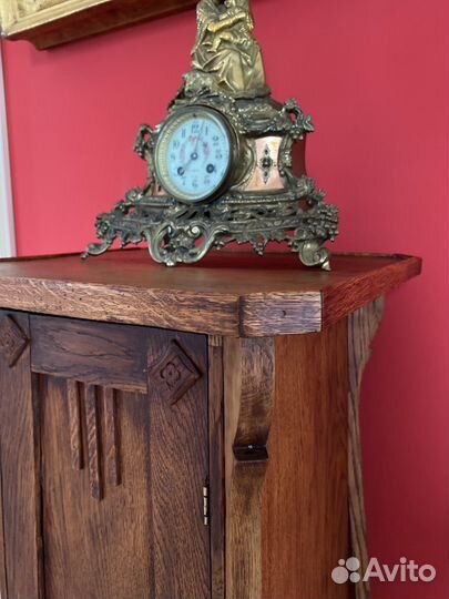 Антикварная тумбочка для граммофона. Россия