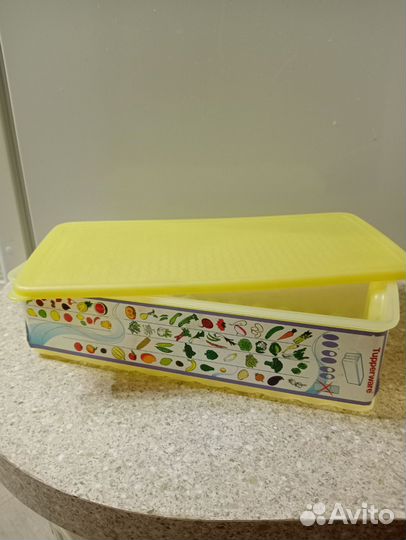 Контейнер tupperware