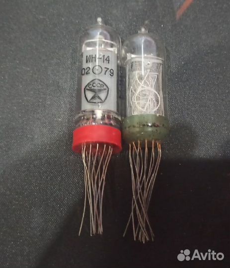 Индикаторы ин-14,ин - 16.,тумблеры мт1,мт3,км1-1