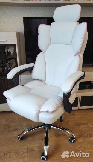 Компьютерные новые кресла кожа