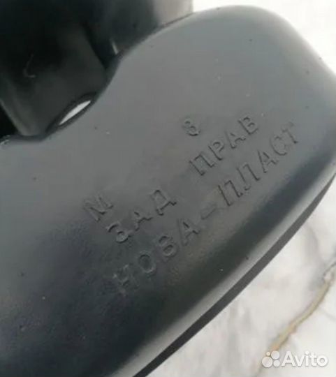 Локеры, подкрылки на mazda 3 bk