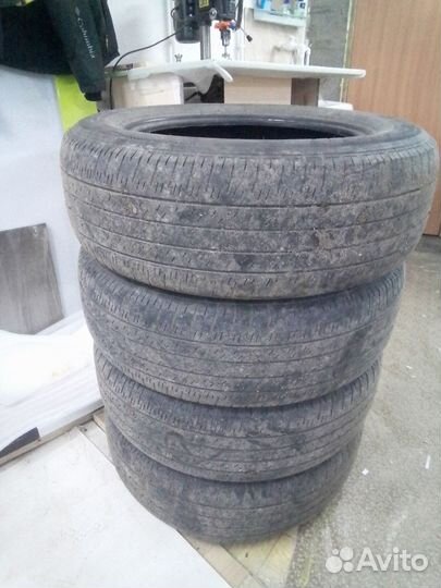 Bridgestone Dueler H/L 33 235/65 R18 106V