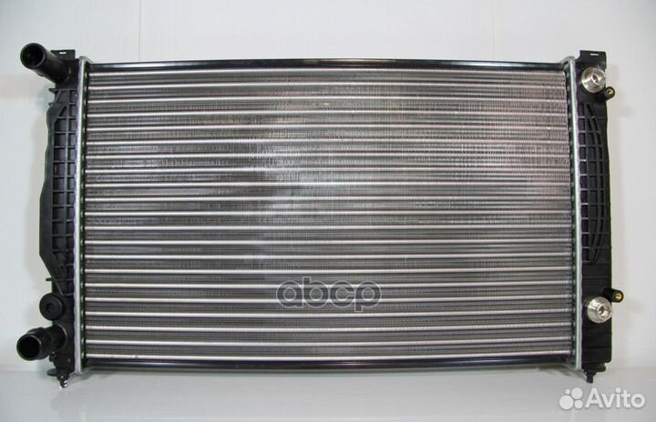 530494U Радиатор охлаждения Audi A4 1.6-1,8 94