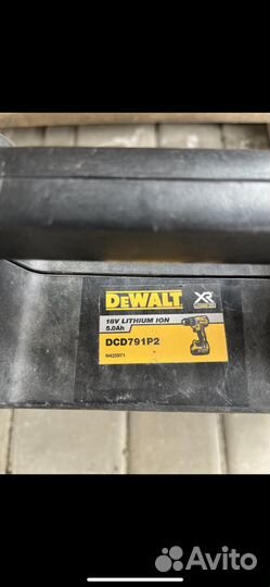 Шуруповерт Dewalt dcd 791