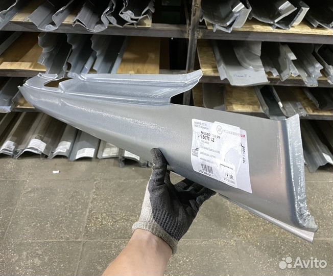 Порог правый Peugeot 206 1998-2012 (Klokkerholm)