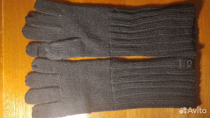 Шапка Calvin Klein в комп-те с шарфом и перчатками