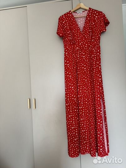 Платье летнее 46 размер красное