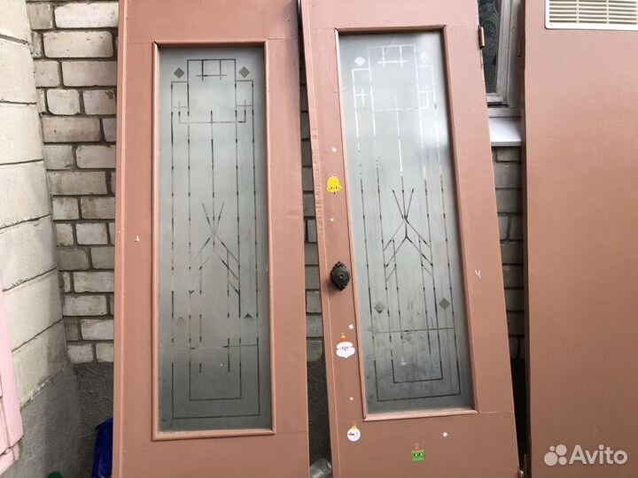 Двери прочные не модные